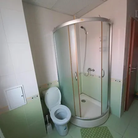 Sunny And Spacious - Quiet Area In By Flat Mаnager * Νεσέμπαρ