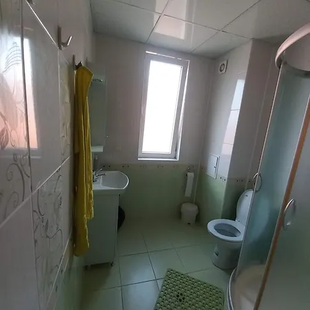 Διαμέρισμα Sunny And Spacious - Quiet Area In By Flat Mаnager